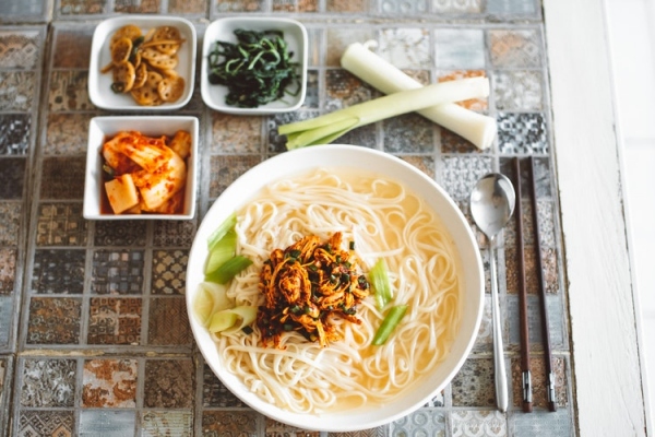 羊肉粉面连锁餐饮品牌[粉丝见面]完成天使轮融资